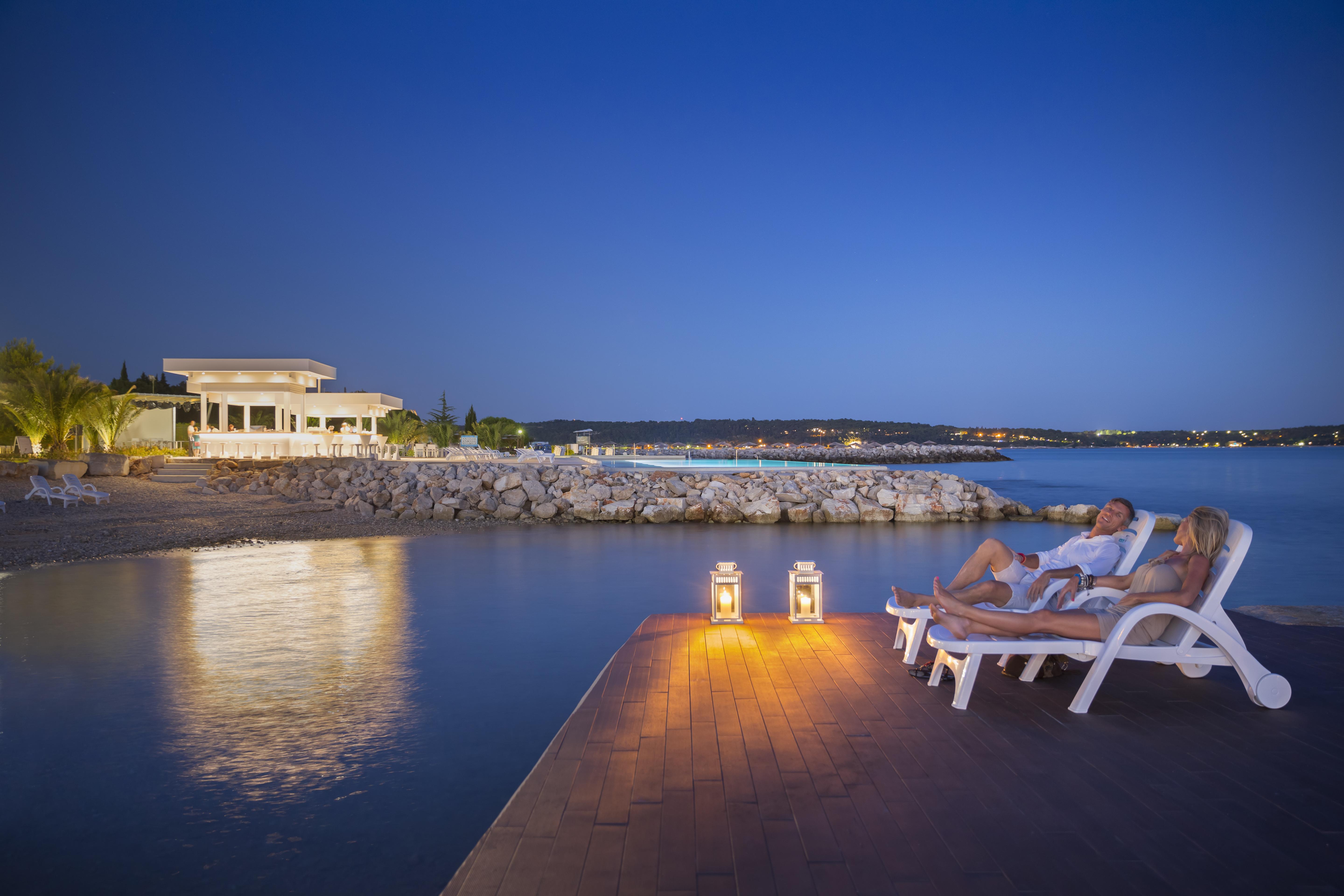 Aminess Vival Maestral Hotel Novigrad  Exterior photo